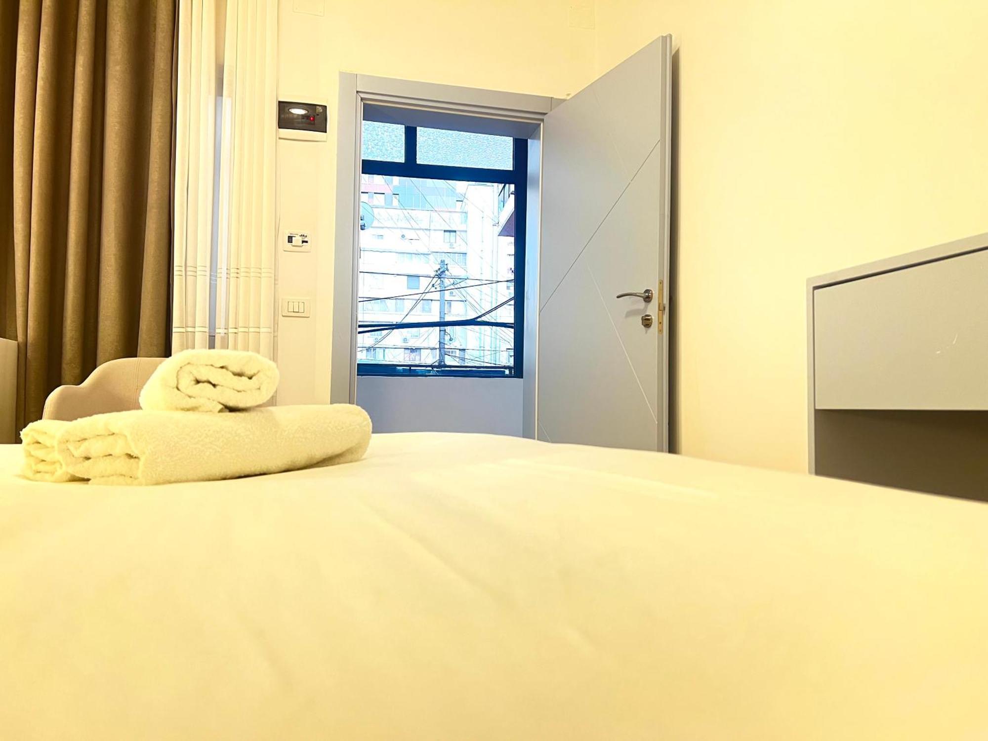 Tirana Square Hotel 外观 照片